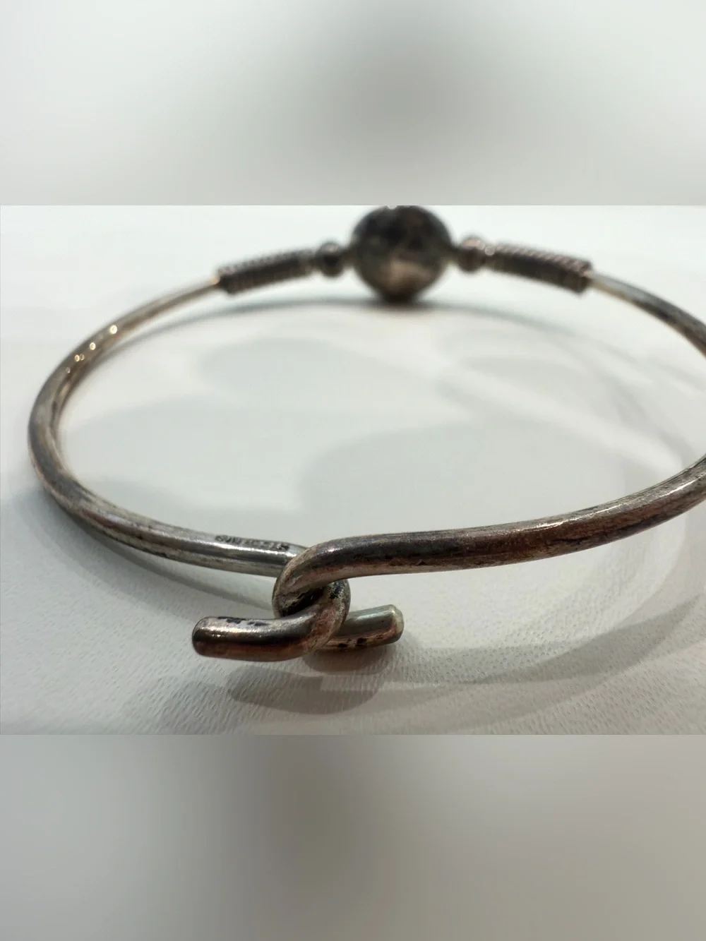 Vintage 90s Sterling Silver Celestial Full Moon Geometric Hook Bangle Bracelet